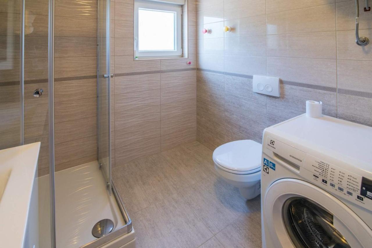 Apartman Zoe Vrbnik Luaran gambar