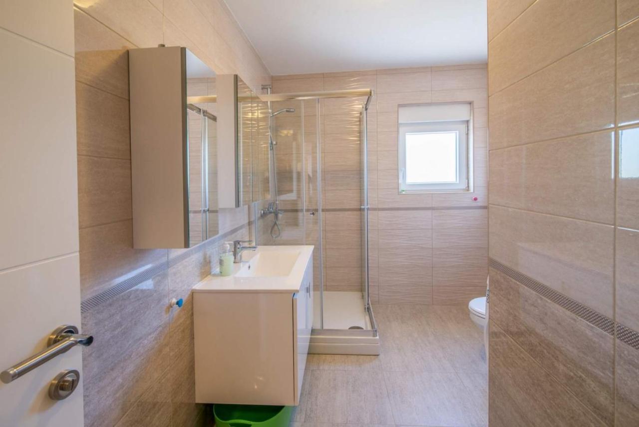 Apartman Zoe Vrbnik Luaran gambar